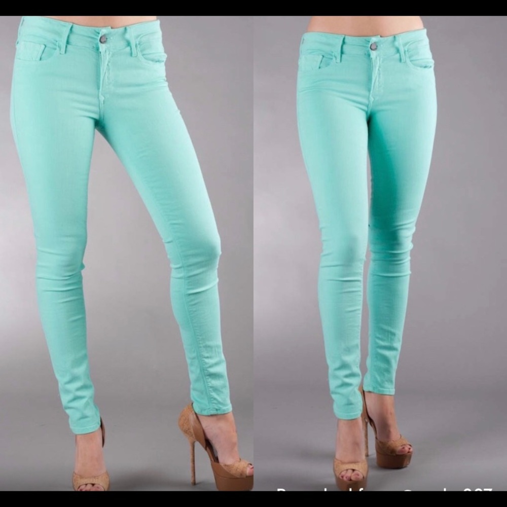 Black Orchid turquoise skinny jeans